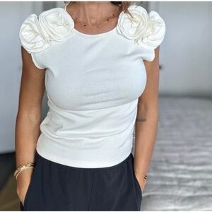 ON•34TH White Floral Accent Blouse